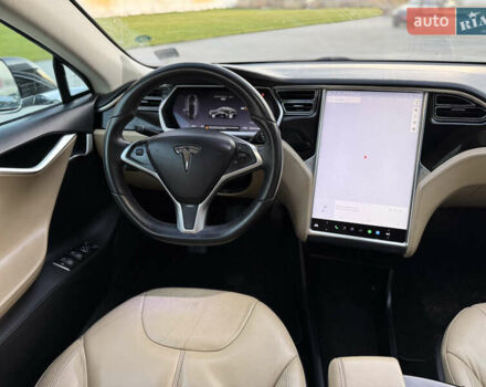 Чорний Тесла Модель С, об'ємом двигуна 0 л та пробігом 148 тис. км за 11999 $, фото 29 на Automoto.ua