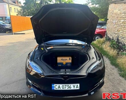 Черный Тесла Модель С, объемом двигателя 0 л и пробегом 390 тыс. км за 13900 $, фото 6 на Automoto.ua