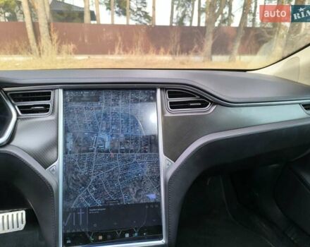 Чорний Тесла Модель С, об'ємом двигуна 0 л та пробігом 144 тис. км за 17000 $, фото 22 на Automoto.ua