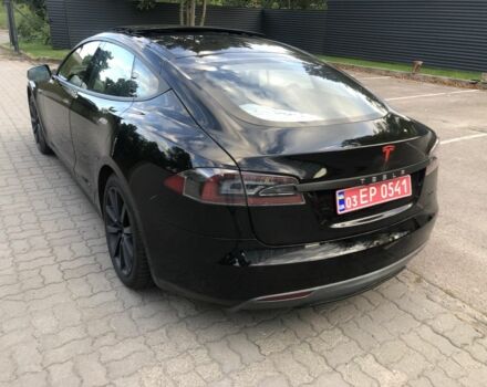 Тесла Модель С 2013 у Луцьку на Automoto.ua Чорний Тесла Модель С, об'ємом двигуна 0 л та пробігом 192 тис. км за 12999 $, фото 4 на Automoto.ua
