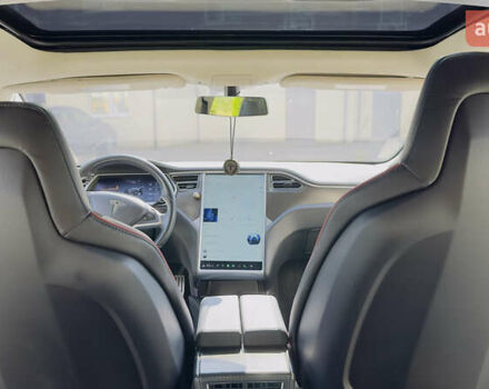 Черный Тесла Модель С, объемом двигателя 0 л и пробегом 145 тыс. км за 15000 $, фото 30 на Automoto.ua