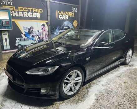 Черный Тесла Модель С, объемом двигателя 0 л и пробегом 192 тыс. км за 11700 $, фото 1 на Automoto.ua