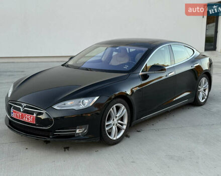 Чорний Тесла Модель С, об'ємом двигуна 0 л та пробігом 148 тис. км за 11999 $, фото 3 на Automoto.ua