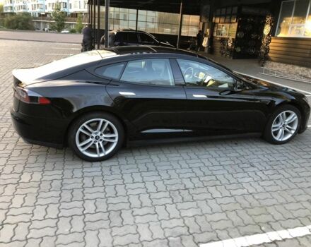 Черный Тесла Модель С, объемом двигателя 0 л и пробегом 190 тыс. км за 12999 $, фото 4 на Automoto.ua