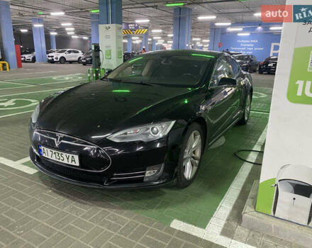Черный Тесла Модель С, объемом двигателя 0 л и пробегом 210 тыс. км за 10000 $, фото 11 на Automoto.ua
