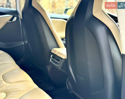 Черный Тесла Модель С, объемом двигателя 0 л и пробегом 208 тыс. км за 18999 $, фото 42 на Automoto.ua