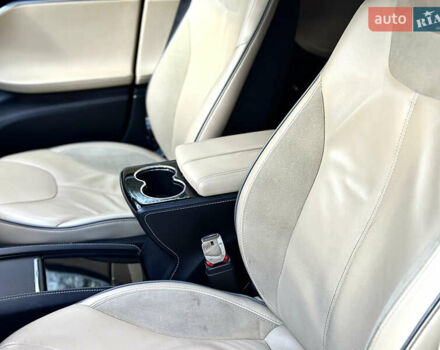 Черный Тесла Модель С, объемом двигателя 0 л и пробегом 208 тыс. км за 18999 $, фото 49 на Automoto.ua