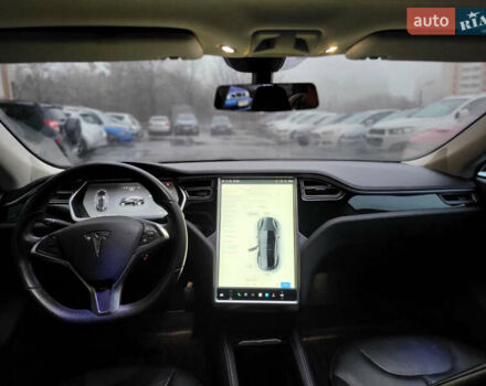 Чорний Тесла Модель С, об'ємом двигуна 0 л та пробігом 120 тис. км за 13900 $, фото 14 на Automoto.ua