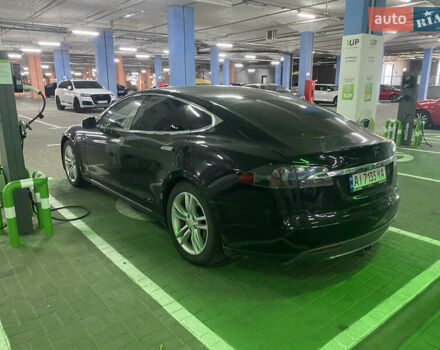 Черный Тесла Модель С, объемом двигателя 0 л и пробегом 210 тыс. км за 10000 $, фото 10 на Automoto.ua