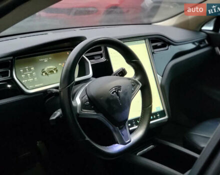 Чорний Тесла Модель С, об'ємом двигуна 0 л та пробігом 120 тис. км за 13900 $, фото 8 на Automoto.ua