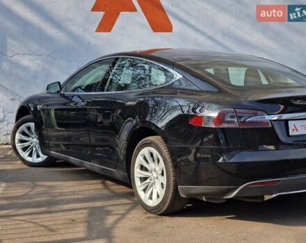 Черный Тесла Модель С, объемом двигателя 0 л и пробегом 60 тыс. км за 16990 $, фото 22 на Automoto.ua