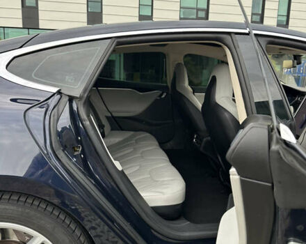 Черный Тесла Модель С, объемом двигателя 0 л и пробегом 186 тыс. км за 13400 $, фото 19 на Automoto.ua