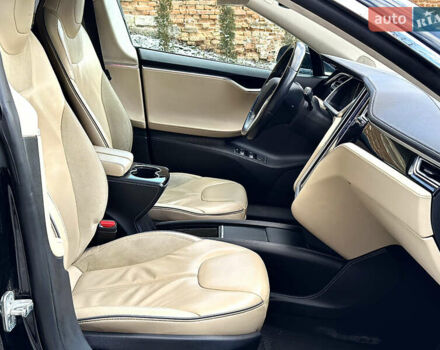 Черный Тесла Модель С, объемом двигателя 0 л и пробегом 208 тыс. км за 18999 $, фото 36 на Automoto.ua