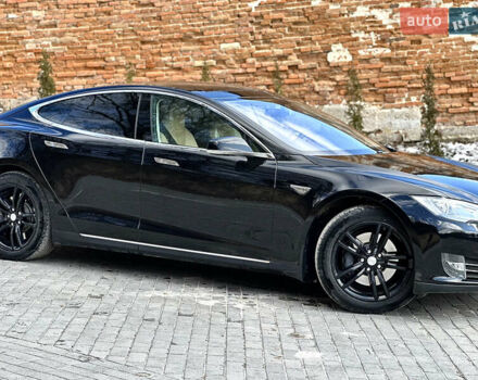 Черный Тесла Модель С, объемом двигателя 0 л и пробегом 208 тыс. км за 18999 $, фото 11 на Automoto.ua
