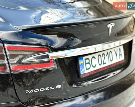 Черный Тесла Модель С, объемом двигателя 0 л и пробегом 208 тыс. км за 18999 $, фото 29 на Automoto.ua