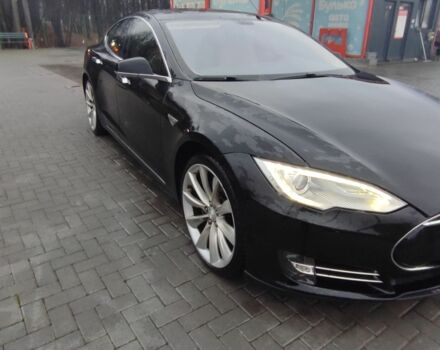 Черный Тесла Модель С, объемом двигателя 0.47 л и пробегом 200 тыс. км за 11699 $, фото 1 на Automoto.ua