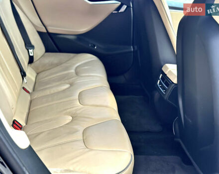 Черный Тесла Модель С, объемом двигателя 0 л и пробегом 208 тыс. км за 18999 $, фото 39 на Automoto.ua