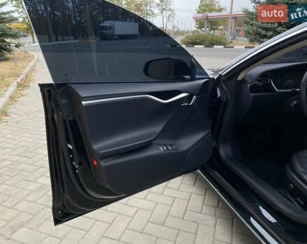 Чорний Тесла Модель С, об'ємом двигуна 0 л та пробігом 218 тис. км за 14000 $, фото 22 на Automoto.ua