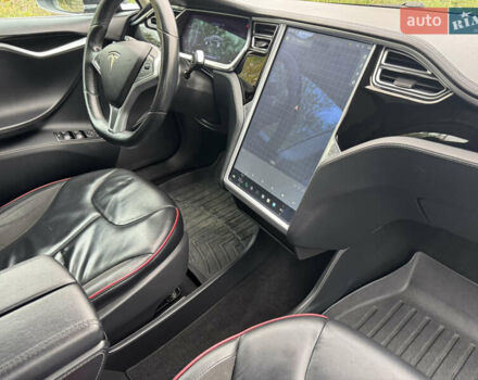 Тесла Модель С 2014 в Одессе на Automoto.ua Черный Тесла Модель С, объемом двигателя 0 л и пробегом 205 тыс. км за 14000 $, фото 20 на Automoto.ua