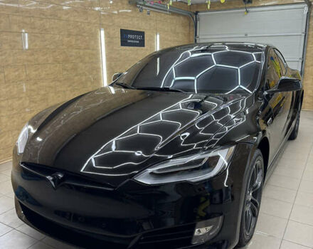 Чорний Тесла Модель С, об'ємом двигуна 0 л та пробігом 145 тис. км за 15900 $, фото 6 на Automoto.ua