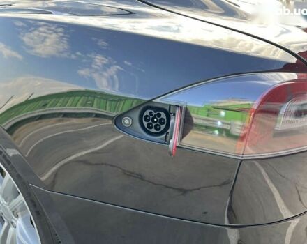 Чорний Тесла Модель С, об'ємом двигуна 0 л та пробігом 221 тис. км за 13999 $, фото 14 на Automoto.ua