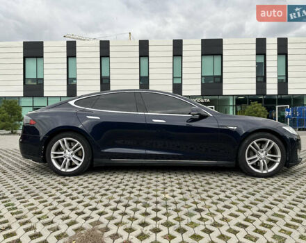 Черный Тесла Модель С, объемом двигателя 0 л и пробегом 186 тыс. км за 13400 $, фото 5 на Automoto.ua