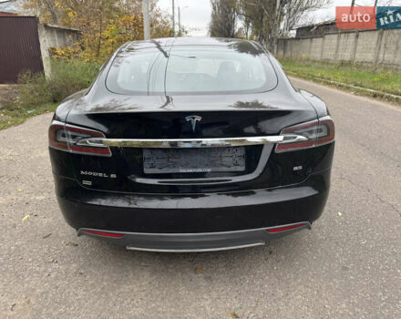 Тесла Модель С 2014 в Одессе на Automoto.ua Черный Тесла Модель С, объемом двигателя 0 л и пробегом 205 тыс. км за 14000 $, фото 5 на Automoto.ua