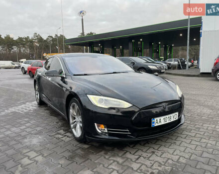 Черный Тесла Модель С, объемом двигателя 0 л и пробегом 220 тыс. км за 13700 $, фото 1 на Automoto.ua