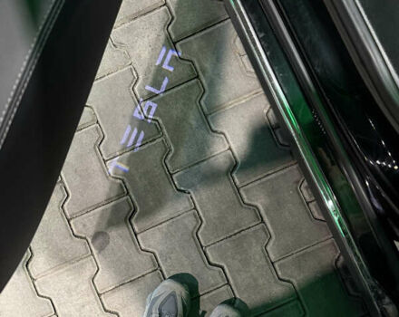 Чорний Тесла Модель С, об'ємом двигуна 0 л та пробігом 127 тис. км за 12000 $, фото 11 на Automoto.ua