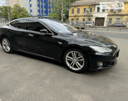 Черный Тесла Модель С, объемом двигателя 0 л и пробегом 68 тыс. км за 21000 $, фото 10 на Automoto.ua