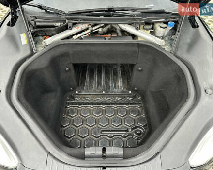 Черный Тесла Модель С, объемом двигателя 0 л и пробегом 186 тыс. км за 13400 $, фото 32 на Automoto.ua