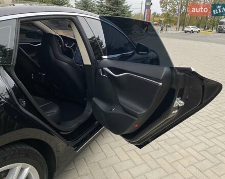 Чорний Тесла Модель С, об'ємом двигуна 0 л та пробігом 218 тис. км за 14000 $, фото 31 на Automoto.ua