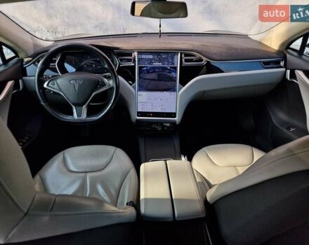 Черный Тесла Модель С, объемом двигателя 0 л и пробегом 60 тыс. км за 16990 $, фото 39 на Automoto.ua