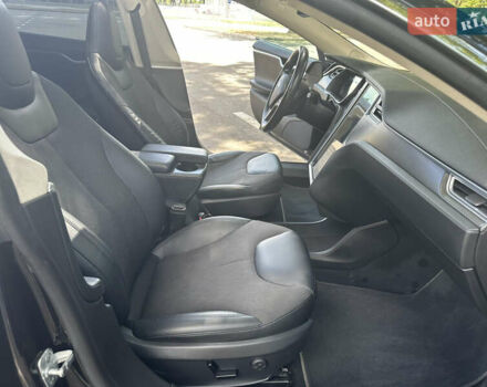 Черный Тесла Модель С, объемом двигателя 0 л и пробегом 239 тыс. км за 14500 $, фото 20 на Automoto.ua