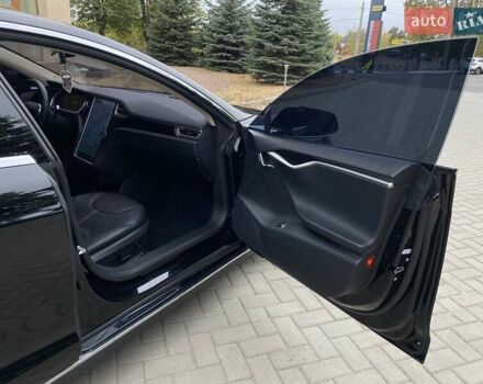 Чорний Тесла Модель С, об'ємом двигуна 0 л та пробігом 218 тис. км за 14000 $, фото 26 на Automoto.ua