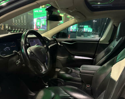 Чорний Тесла Модель С, об'ємом двигуна 0 л та пробігом 127 тис. км за 12000 $, фото 4 на Automoto.ua