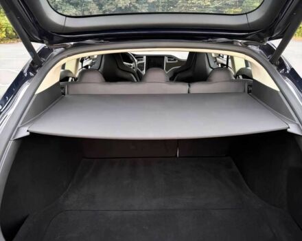 Черный Тесла Модель С, объемом двигателя 0 л и пробегом 83 тыс. км за 4000 $, фото 9 на Automoto.ua