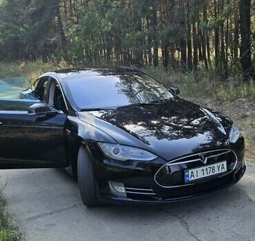 Черный Тесла Модель С, объемом двигателя 0 л и пробегом 312 тыс. км за 12700 $, фото 8 на Automoto.ua