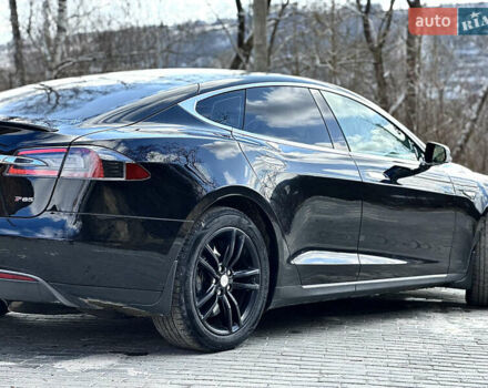Черный Тесла Модель С, объемом двигателя 0 л и пробегом 208 тыс. км за 18999 $, фото 9 на Automoto.ua