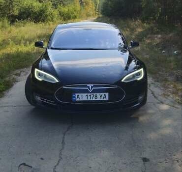 Черный Тесла Модель С, объемом двигателя 0 л и пробегом 312 тыс. км за 12700 $, фото 1 на Automoto.ua