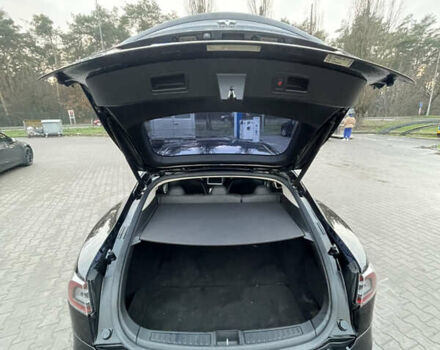 Черный Тесла Модель С, объемом двигателя 0 л и пробегом 220 тыс. км за 13700 $, фото 11 на Automoto.ua