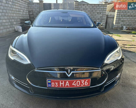 Черный Тесла Модель С, объемом двигателя 0 л и пробегом 103 тыс. км за 17500 $, фото 3 на Automoto.ua