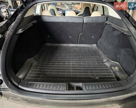 Чорний Тесла Модель С, об'ємом двигуна 0 л та пробігом 198 тис. км за 12499 $, фото 11 на Automoto.ua