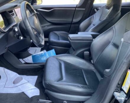 Черный Тесла Модель С, объемом двигателя 0 л и пробегом 86 тыс. км за 3500 $, фото 7 на Automoto.ua