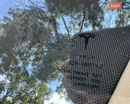 Черный Тесла Модель С, объемом двигателя 0 л и пробегом 239 тыс. км за 14500 $, фото 36 на Automoto.ua