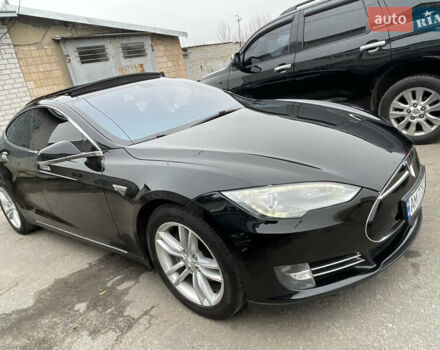 Черный Тесла Модель С, объемом двигателя 0 л и пробегом 210 тыс. км за 12950 $, фото 1 на Automoto.ua
