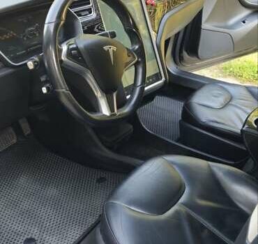 Черный Тесла Модель С, объемом двигателя 0 л и пробегом 312 тыс. км за 12700 $, фото 6 на Automoto.ua