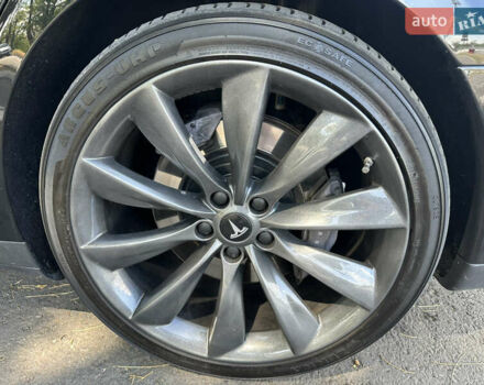 Черный Тесла Модель С, объемом двигателя 0 л и пробегом 239 тыс. км за 14500 $, фото 6 на Automoto.ua