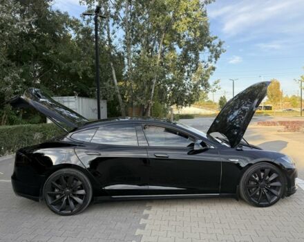 Черный Тесла Модель С, объемом двигателя 0 л и пробегом 208 тыс. км за 12500 $, фото 14 на Automoto.ua