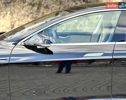 Черный Тесла Модель С, объемом двигателя 0 л и пробегом 208 тыс. км за 18999 $, фото 21 на Automoto.ua